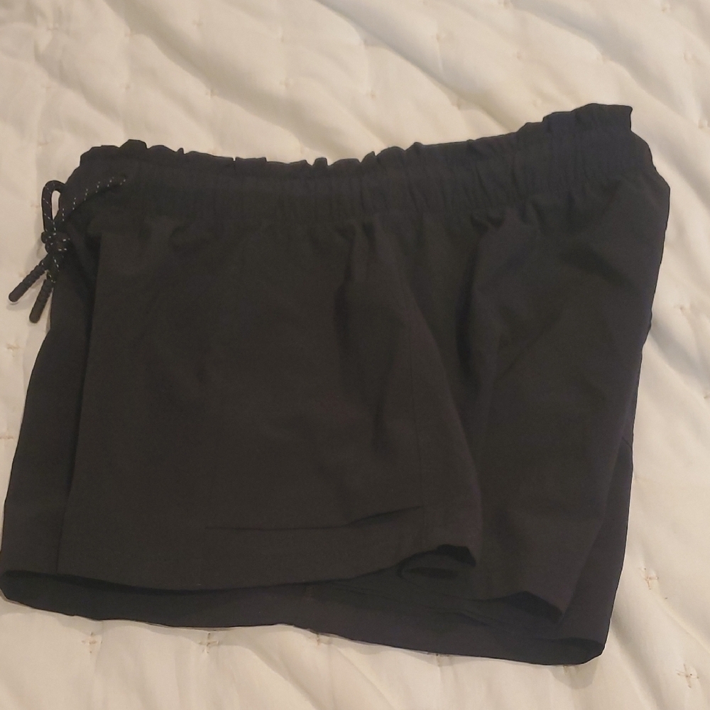 Athleta Black Relaxed Fit Shorts Lightweight Elastic Waist - Picture 5 of 6